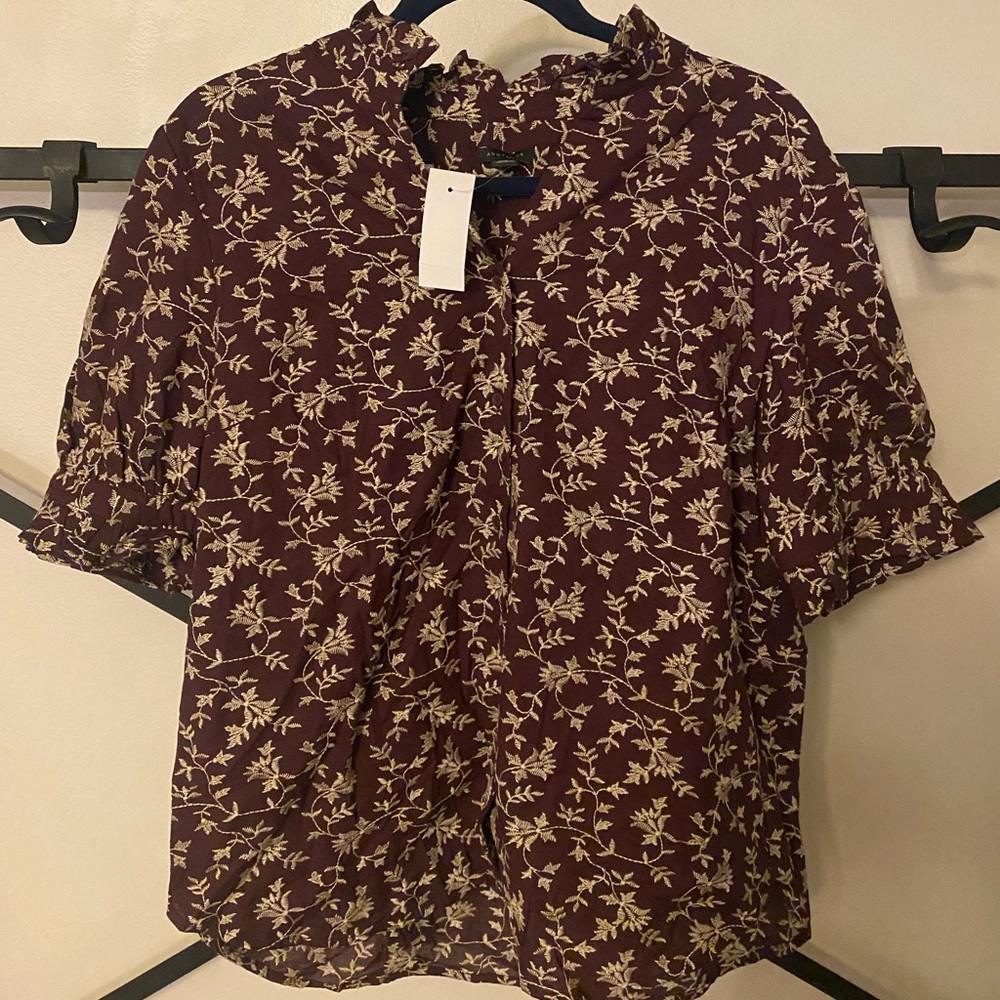 NWOT! Ann Taylor Maroon with Embroidery Button Down Shirt